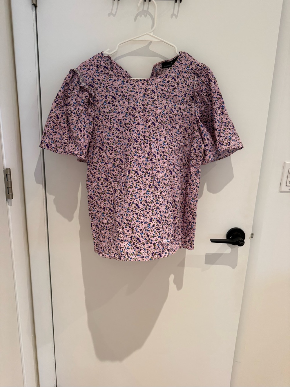 Pomander Place Lavender Floral Puff-Sleeve Blouse
